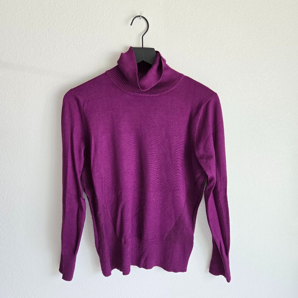 Vintage Purple Fuschia Lightweight Men's Turtleneck Sweater